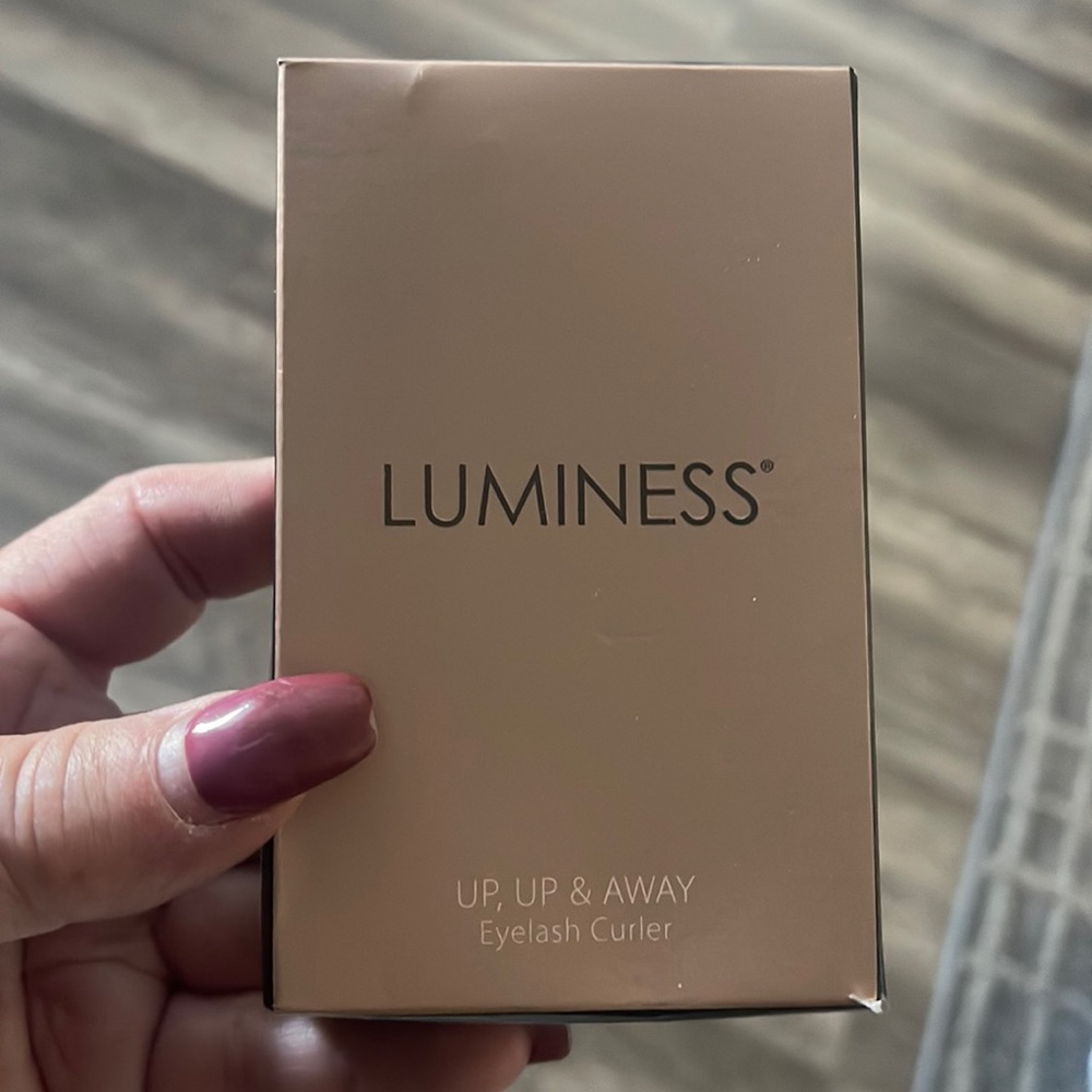 Luminess Eyelash Curler New in Box